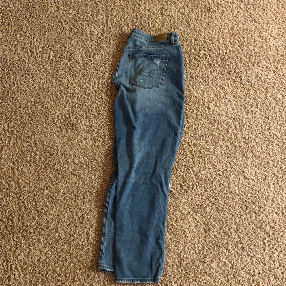 American eagle highwaisted mom jean